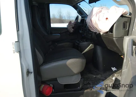 2021 GMC Savana Cargo Rwd 2500 Regular Wheelbase Work Van z USA, uszkodzony, nr VIN 1GTW7AF72M1254793